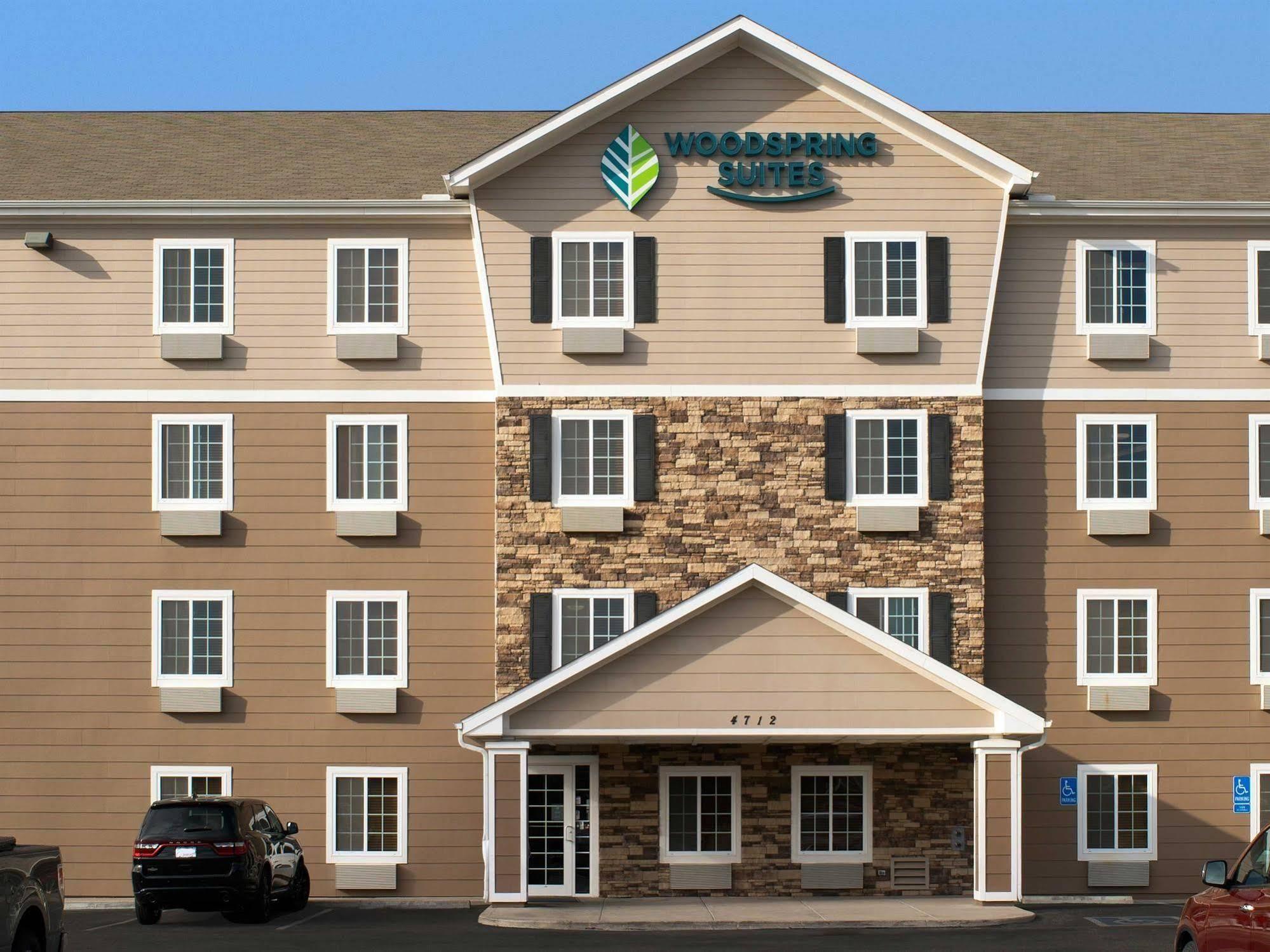 Woodspring Suites Midland Exteriör bild