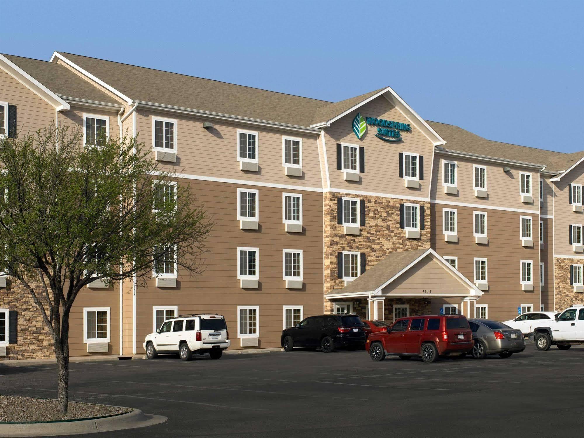 Woodspring Suites Midland Exteriör bild