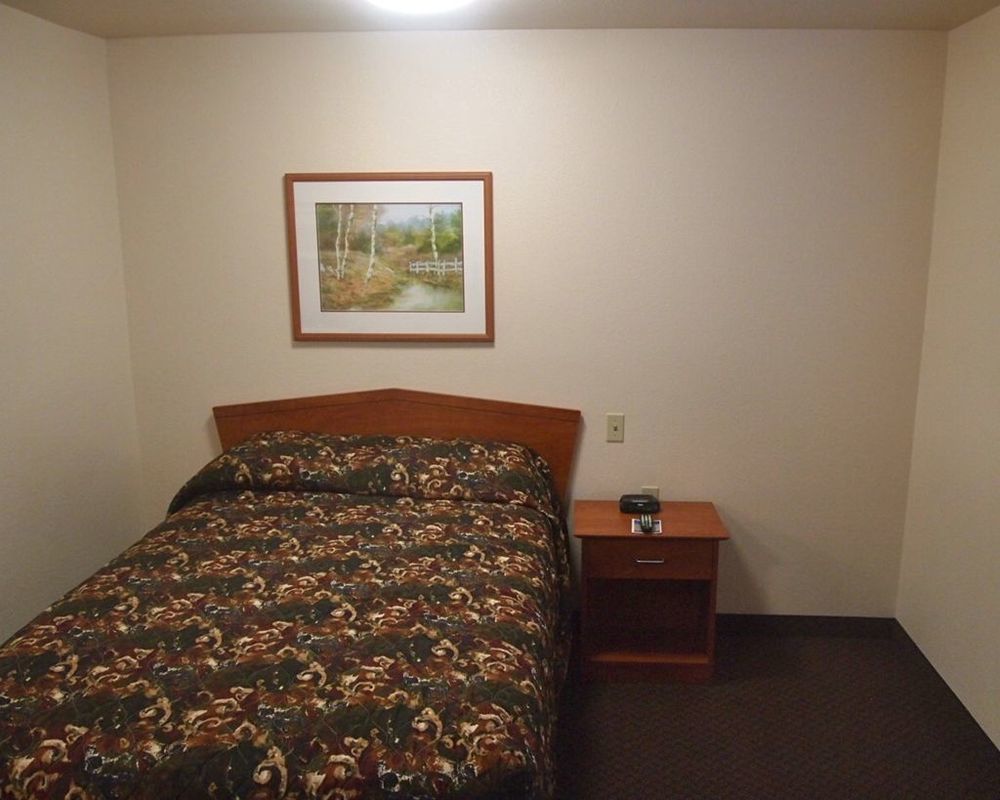 Woodspring Suites Midland Rum bild