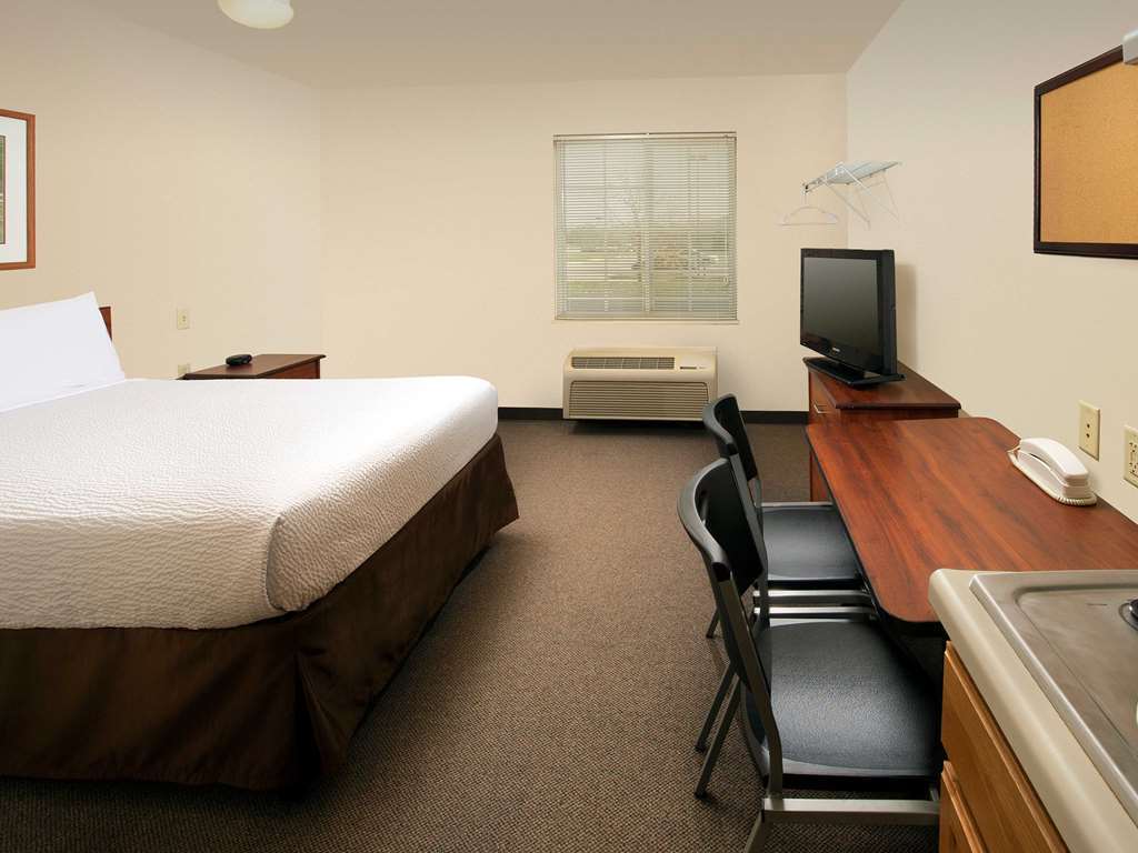 Woodspring Suites Midland Rum bild