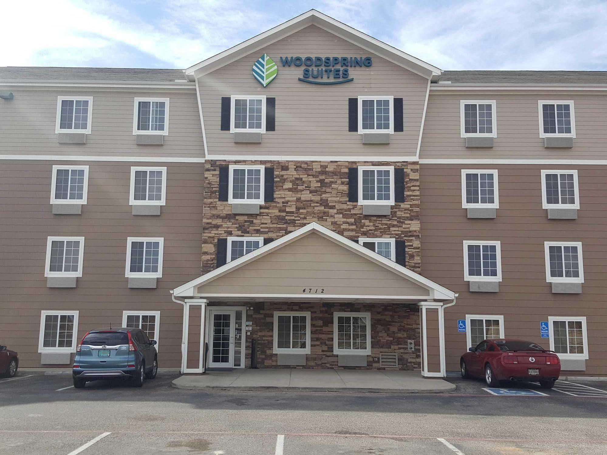 Woodspring Suites Midland Exteriör bild
